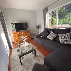 2 Bed , Sea View, 10 Minutes Walk To The Ribeira Brava